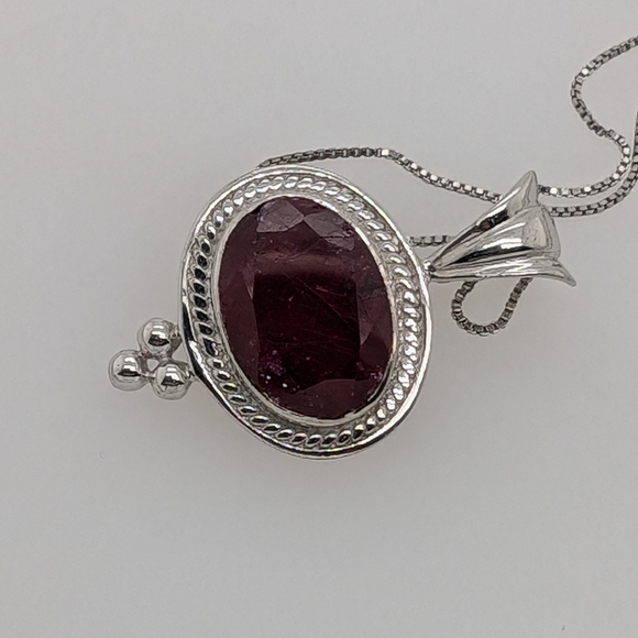 Sterling Silver & Ruby Stone Pendant Paired w/ Silver Chain - Picture 4 of 8